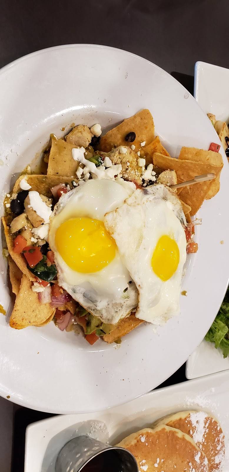 Childers Eatery - War Memorial (Grand Prairie) | restaurant | 5201 W War Memorial Dr Unit 260, Peoria, IL 61615, USA | 3097133118 OR +1 309-713-3118