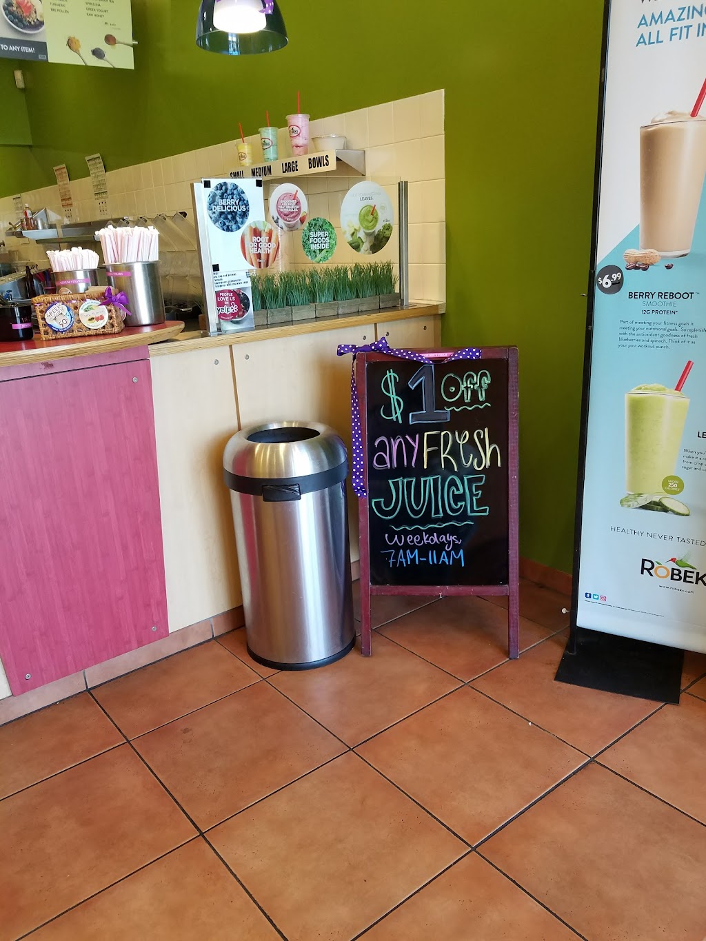 Robeks Fresh Juices & Smoothies | restaurant | 1365 E Gladstone St, Glendora, CA 91740, USA | 9095923199 OR +1 909-592-3199