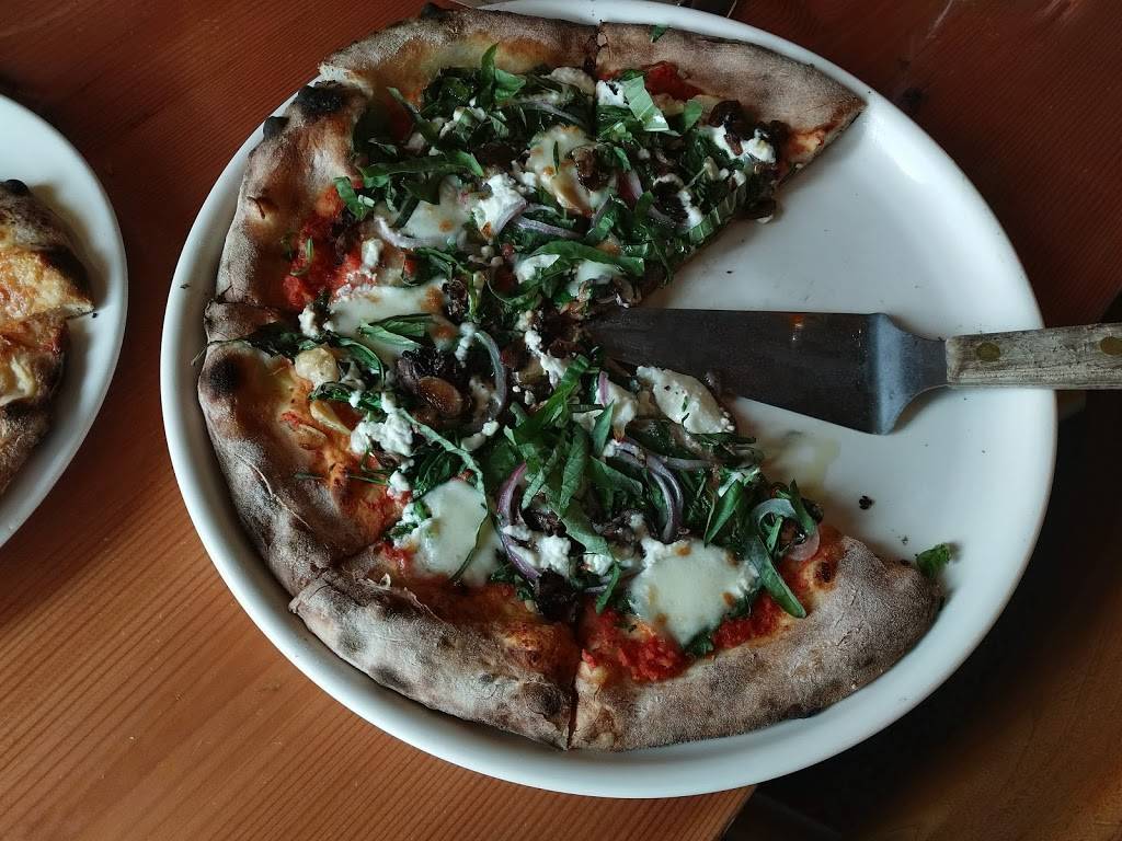 Hearth Artisan Pizza | restaurant | 1200 W Northern Lights Blvd Suite F, Anchorage, AK 99503, USA | 9072220888 OR +1 907-222-0888