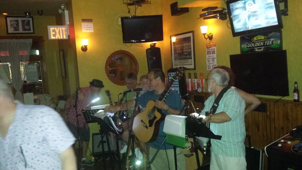 PCs Bar & Grill | restaurant | 7215 5th Ave, Brooklyn, NY 11209, USA | 7184912845 OR +1 718-491-2845