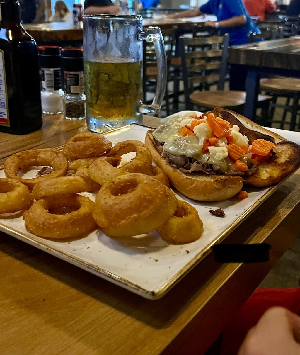 All Seasons Sports Grill | restaurant | 532 Raymond Hirsch Pkwy, White House, TN 37188, USA | 6154880665 OR +1 615-488-0665