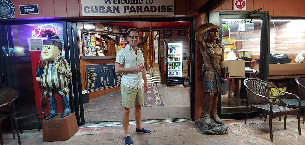 Mad Pub | restaurant | 12933 Village Blvd, Madeira Beach, FL 33708, USA | 7273977693 OR +1 727-397-7693