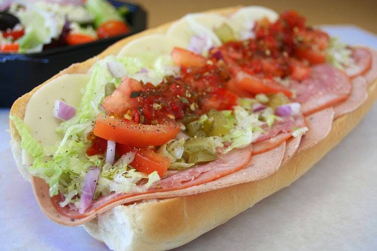 Peters Pizza | meal takeaway | 48 Hamilton St, Saugus, MA 01906, USA | 7812338989 OR +1 781-233-8989