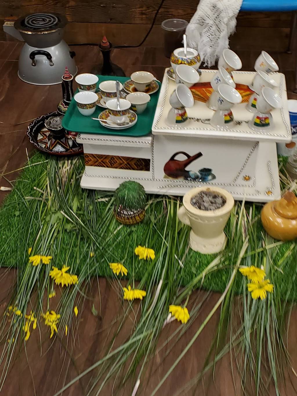 Yordanos Ethiopian Restaurant | restaurant | 4020 W Martin Luther King Jr Blvd, Los Angeles, CA 90008, USA | 3239214215 OR +1 323-921-4215