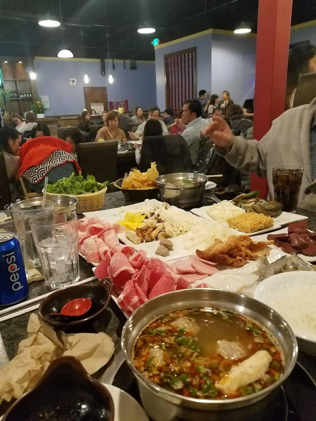 Aki Asian Hotpot Restaurant | restaurant | 12303 E Mississippi Ave #125, Aurora, CO 80012, USA | 7206383193 OR +1 720-638-3193