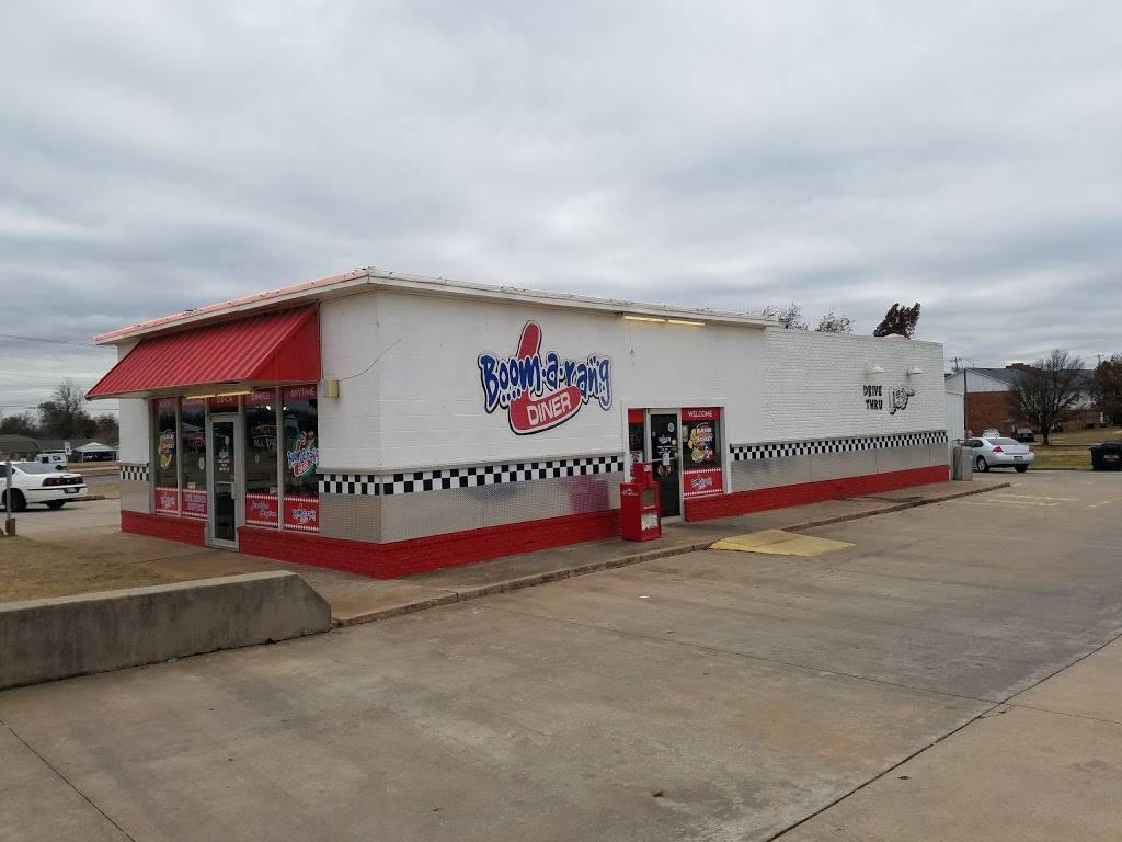 Boomarang Diner | restaurant | 1305 N Broadway St, Moore, OK 73160, USA | 4057942112 OR +1 405-794-2112