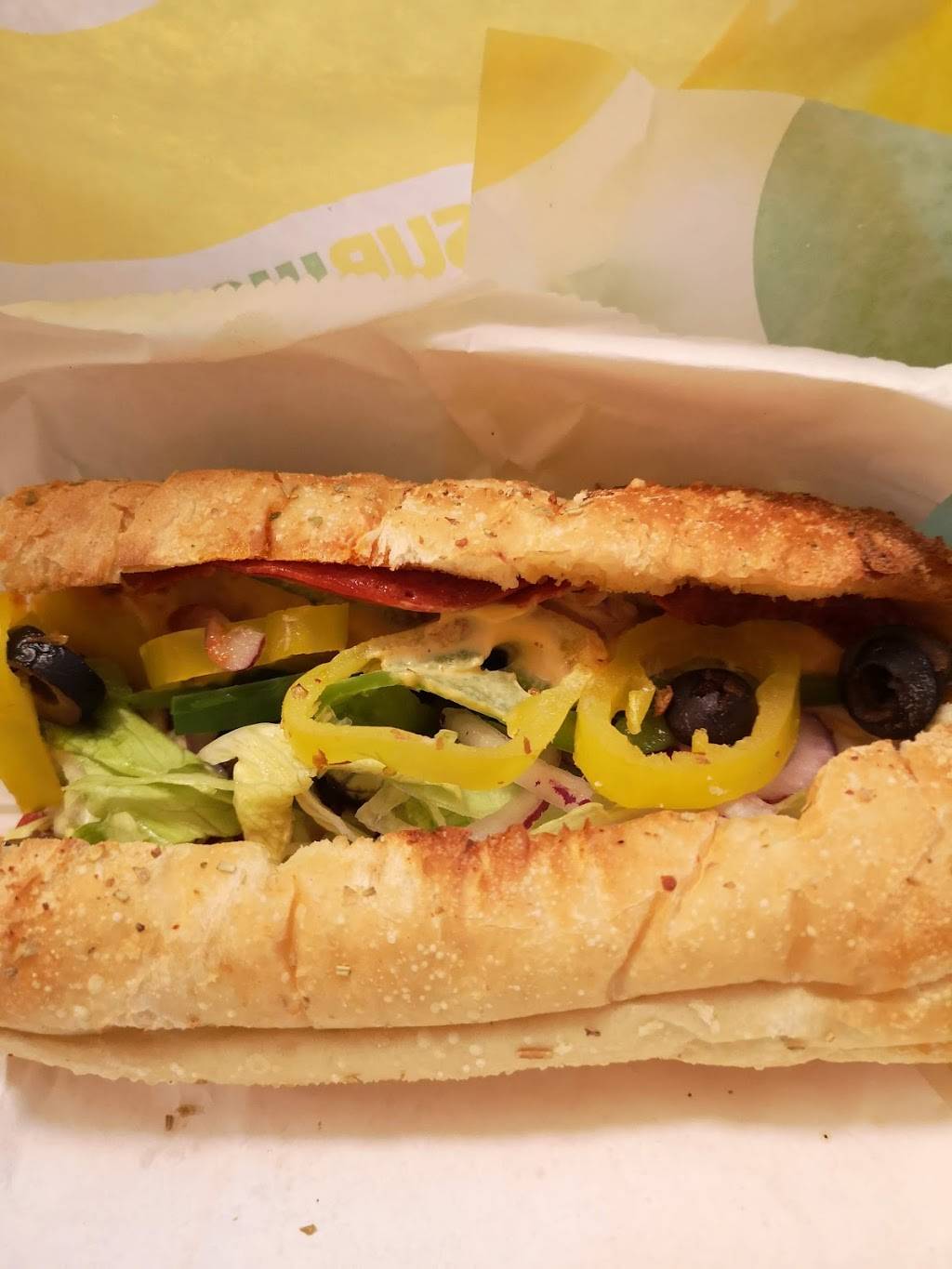 Subway | restaurant | 771 Southdale Rd E, London, ON N6E 2C6, Canada | 5196910349 OR +1 519-691-0349