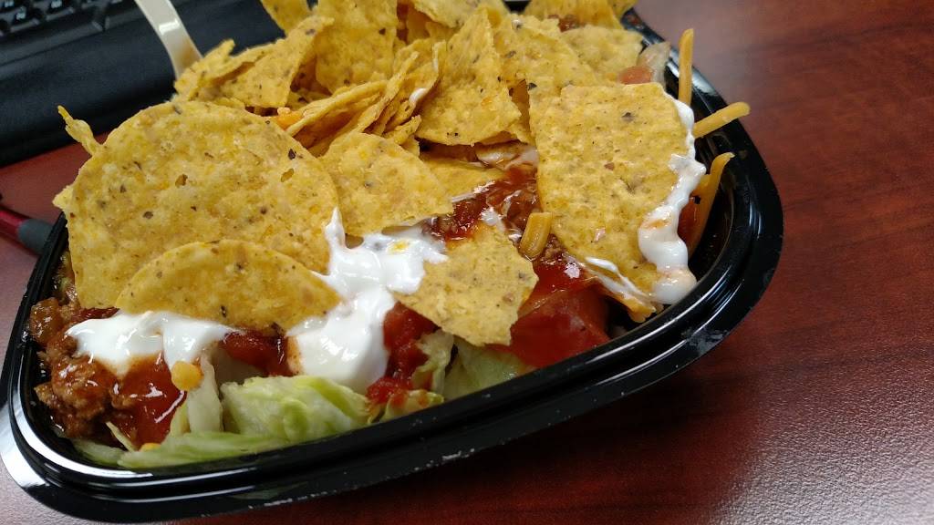 Wendys | restaurant | 2033 N Prospect Ave, Champaign, IL 61822, USA | 2173559484 OR +1 217-355-9484