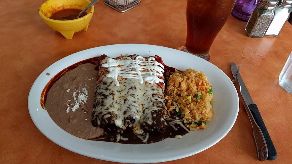 Que Brava | restaurant | 1423 Cannonball Trail, Yorkville, IL 60560, USA | 3312078939 OR +1 331-207-8939