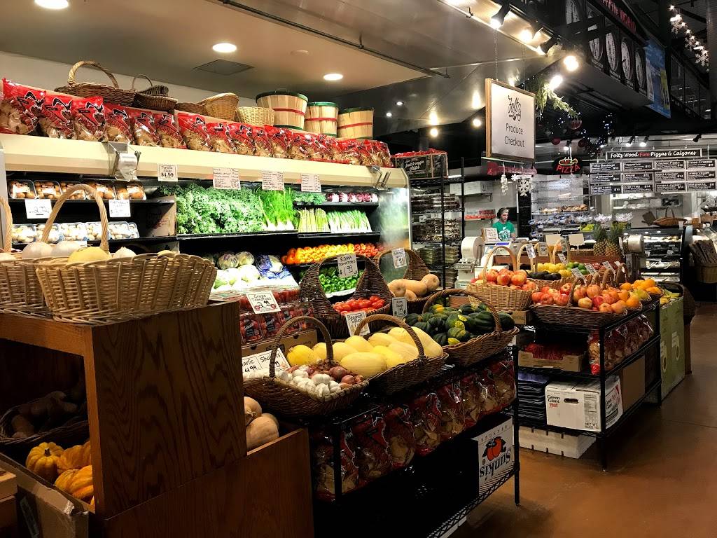 Foltz Family Market | restaurant | 400 N Water St, Milwaukee, WI 53202, USA | 4142775070 OR +1 414-277-5070