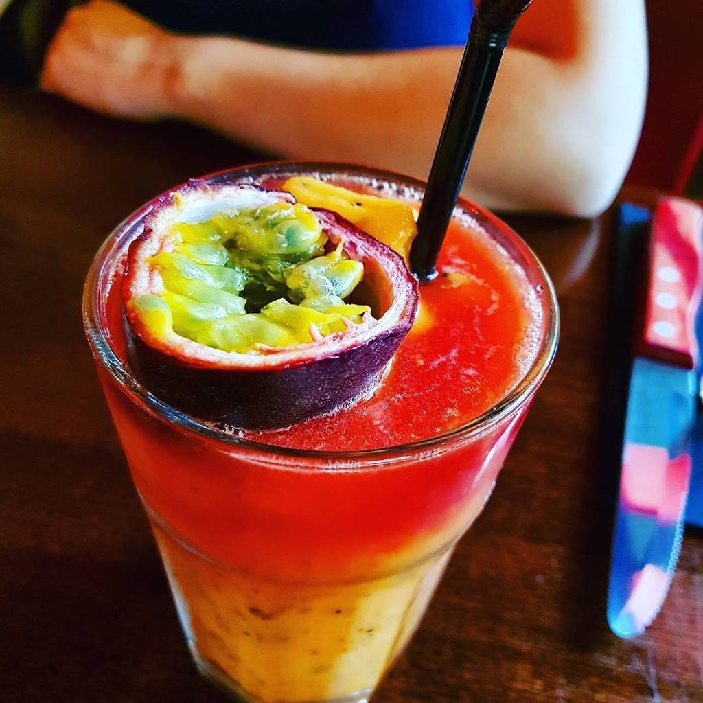 TGI Fridays | restaurant | 12721 Towne Center Dr, Cerritos, CA 90703, USA | 5628098442 OR +1 562-809-8442