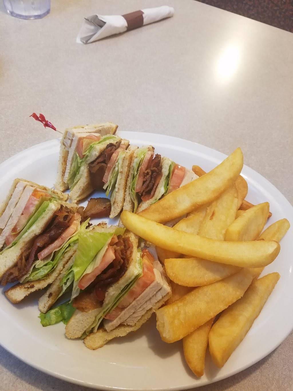 Cackleberries | restaurant | 303 S 7th St, Terre Haute, IN 47807, USA | 8122320000 OR +1 812-232-0000