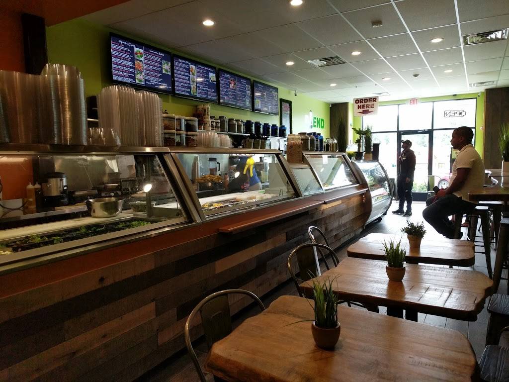 Blend Smoothie and Salad Bar- Middletown | restaurant | 265 NY-211 #108, Middletown, NY 10940, USA | 8457754980 OR +1 845-775-4980