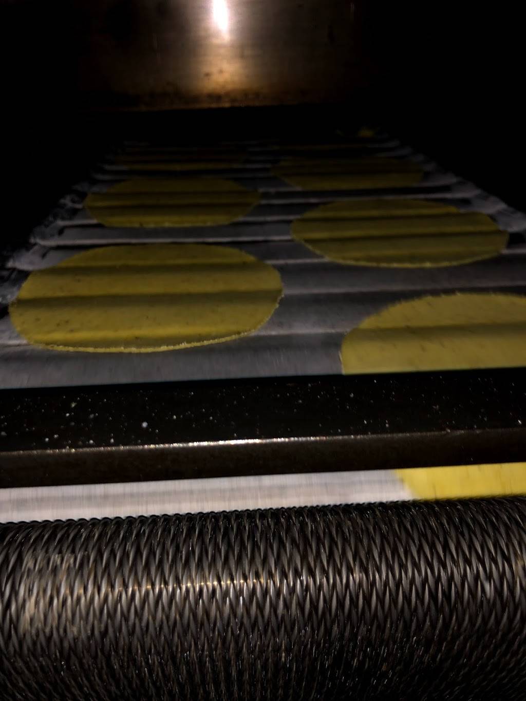 Tortilleria Los Reyes | restaurant | 218 Main St, Vista, CA 92084, USA | 7609415041 OR +1 760-941-5041