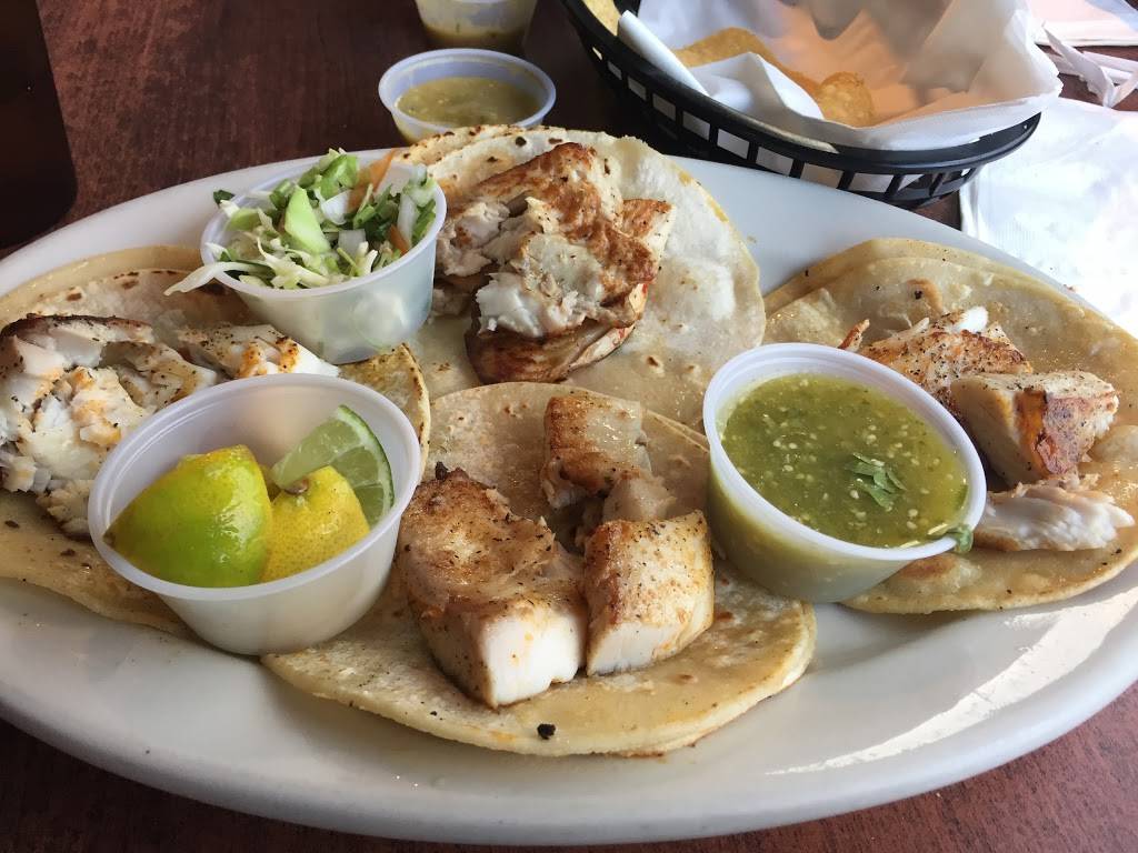 Las Lomas Grille | restaurant | 8 Railroad Ave, Hammonton, NJ 08037, USA | 6095673001 OR +1 609-567-3001