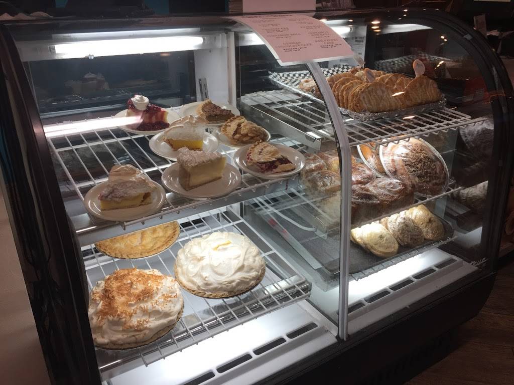 Cherokee Restaurant | restaurant | 205 S Walbaum Rd, Calumet, OK 73014, USA | 4058842508 OR +1 405-884-2508