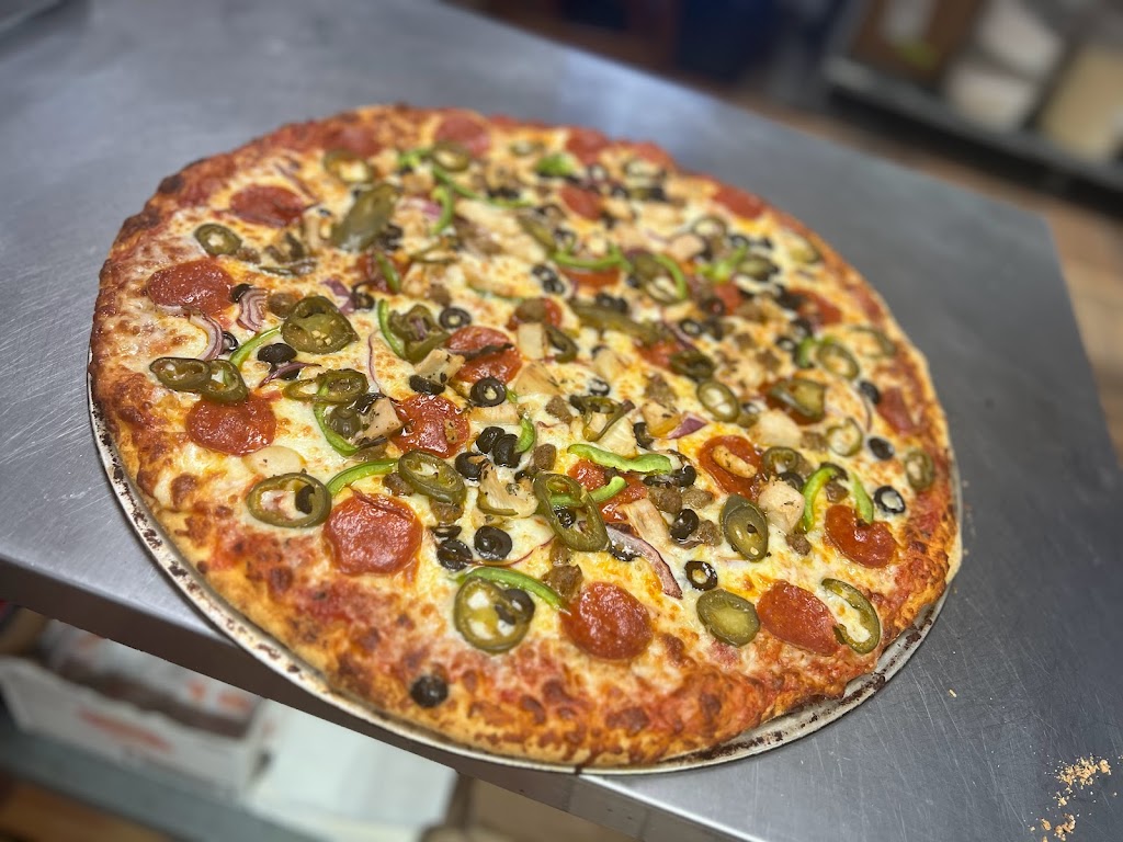 Golden Slice Giant Pizza | meal delivery | 28276 Old Town Front St, Temecula, CA 92590, USA | 9516768880 OR +1 951-676-8880