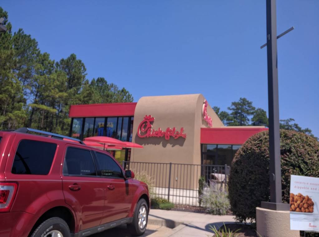 Chick-fil-A | restaurant | 2600 Decker Blvd, Columbia, SC 29206, USA | 8037369421 OR +1 803-736-9421