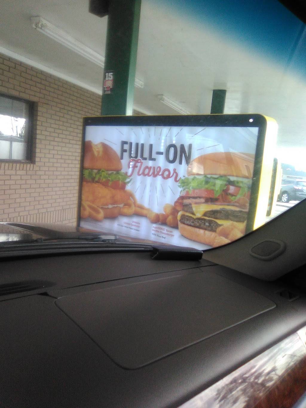 Sonic Drive-In | restaurant | 137 N Ron McNair Blvd, Lake City, SC 29560, USA | 8433941921 OR +1 843-394-1921