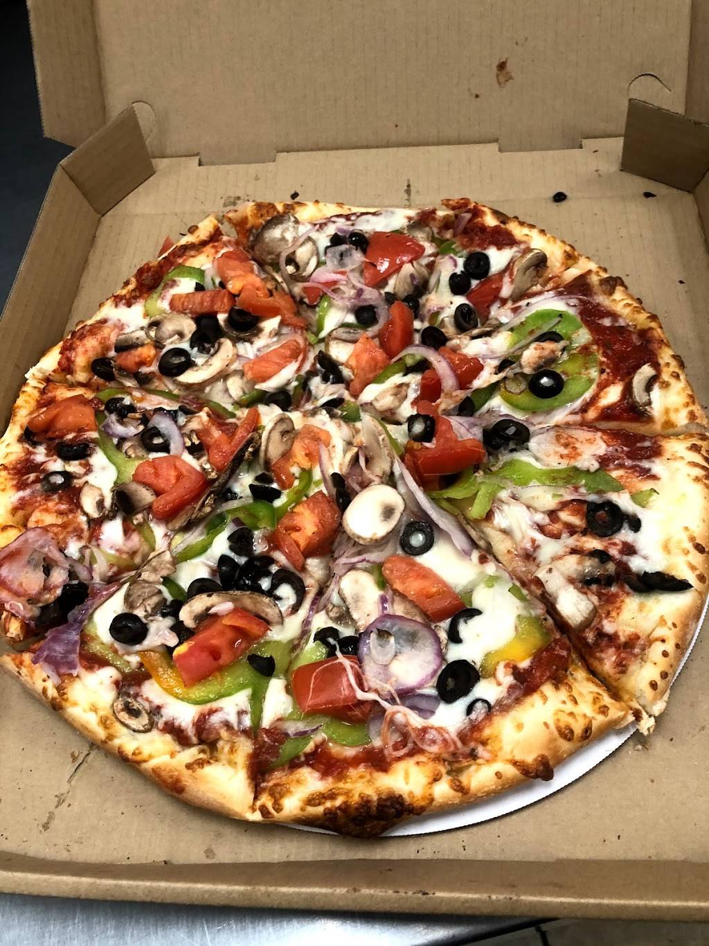 Knockout Pizza Round 2 | restaurant | 14380 Main St #101, Hesperia, CA 92345, USA | 7609565239 OR +1 760-956-5239