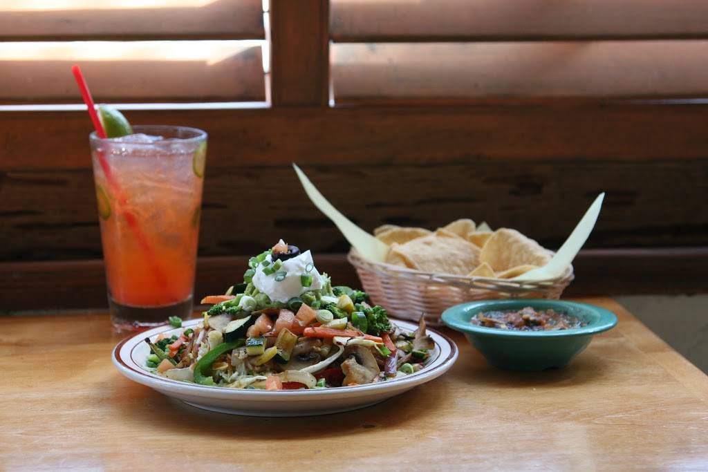 Old Juans Cantina | restaurant | 649 Pier Ave, Oceano, CA 93445, USA | 8054895680 OR +1 805-489-5680