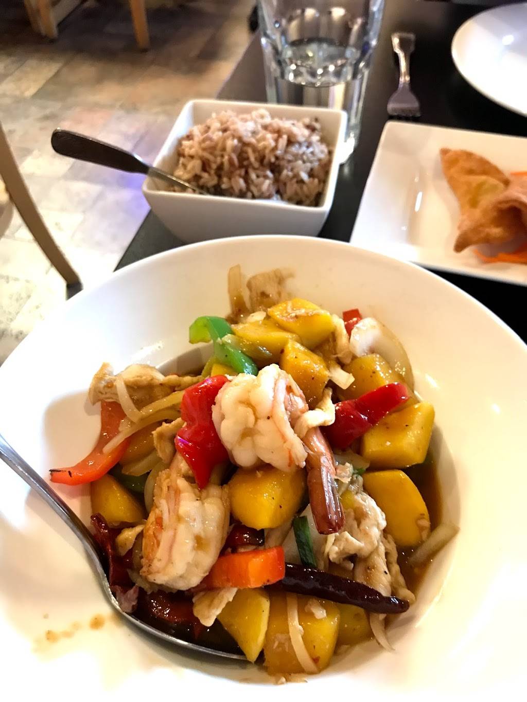 White Elephant | restaurant | 930 El Camino Real, Santa Clara, CA 95050, USA | 4089879373 OR +1 408-987-9373