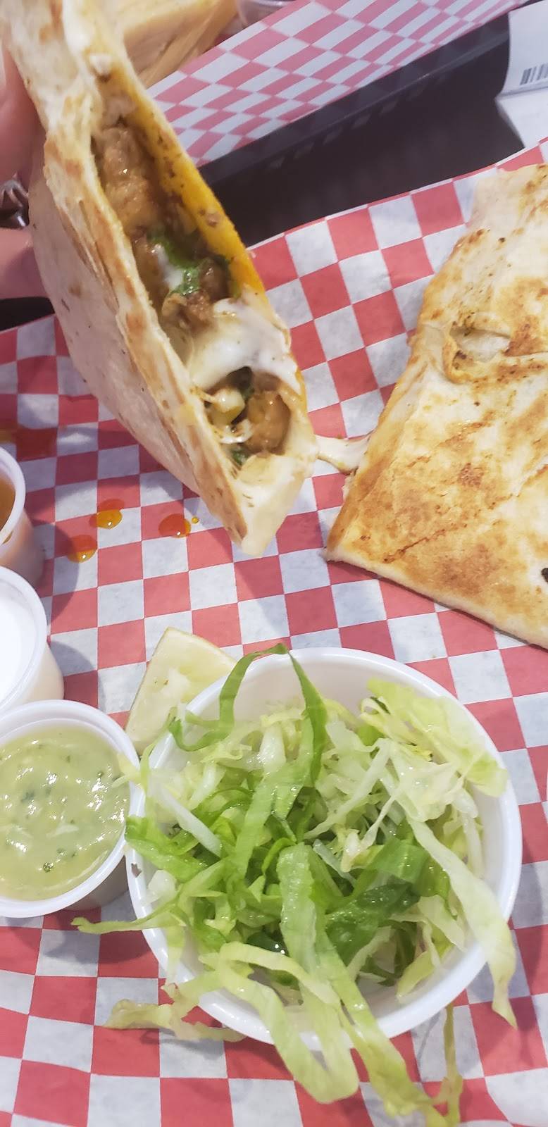 Lolis Mexican Cravings | restaurant | 3324 W Gandy Blvd, Tampa, FL 33611, USA | 8133743164 OR +1 813-374-3164