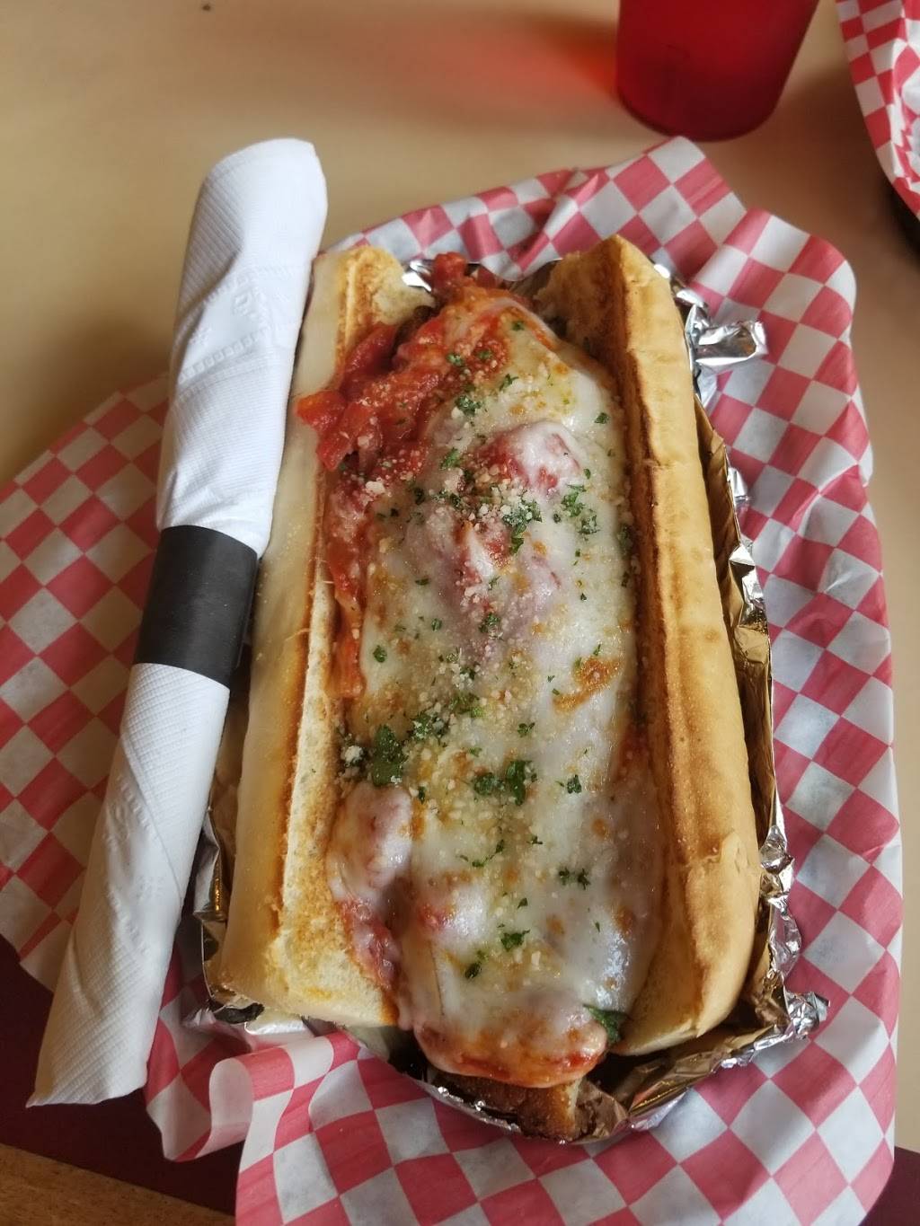 Francescas | meal delivery | 207 Oswego St, Liverpool, NY 13088, USA | 3154511200 OR +1 315-451-1200