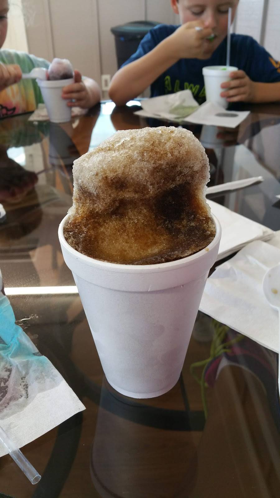 Pelican’s Snoballs | restaurant | 1501 Cleveland Hwy, Dalton, GA 30721, USA | 7065086290 OR +1 706-508-6290