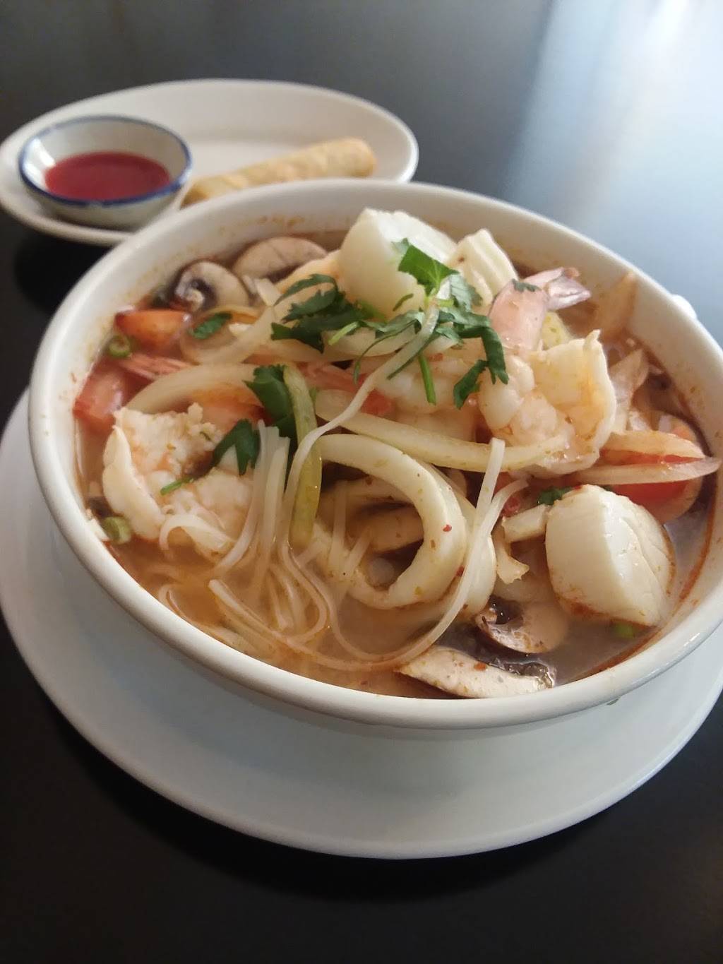 Tuppee Tong Thai Restaurant | restaurant | 310 W Main St, Muncie, IN 47305, USA | 7652843101 OR +1 765-284-3101