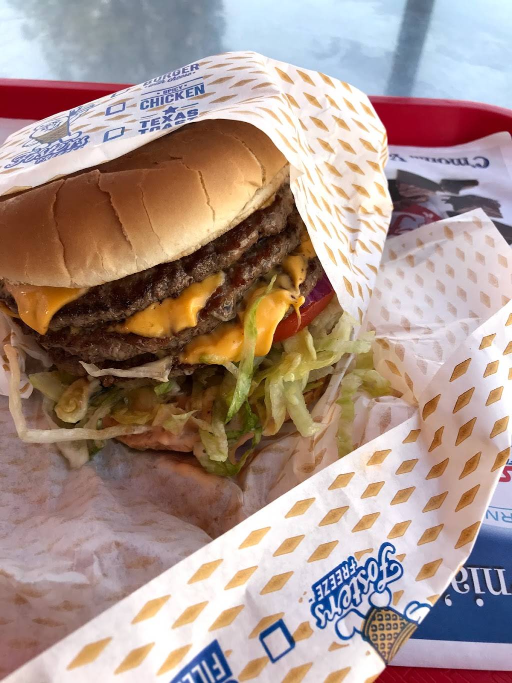 Fosters Freeze | restaurant | 201 S Glenoaks Blvd, Burbank, CA 91502, USA | 8188465906 OR +1 818-846-5906