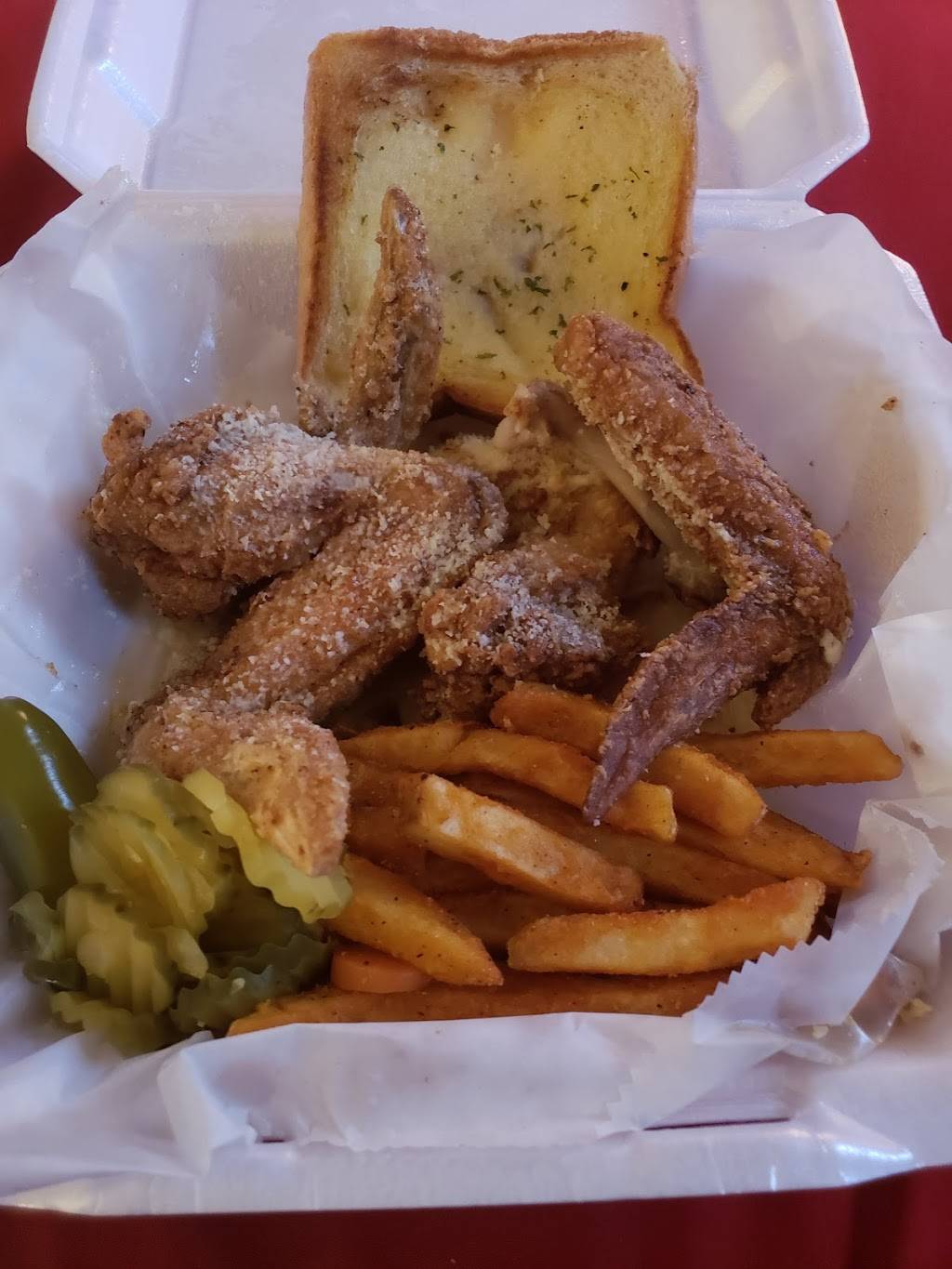 Wing Factory | restaurant | 626 S Cedar Ridge Dr, Duncanville, TX 75137, USA | 4695132455 OR +1 469-513-2455