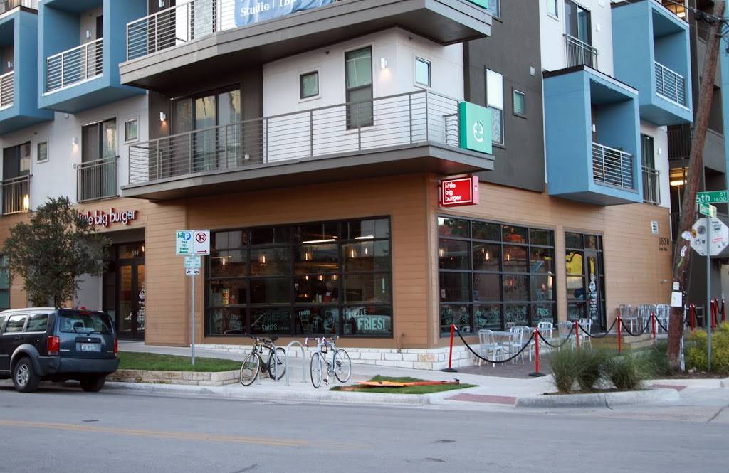 Little Big Burger - Austin | restaurant | 1630 E 6th St #100, Austin, TX 78702, USA | 5128615449 OR +1 512-861-5449