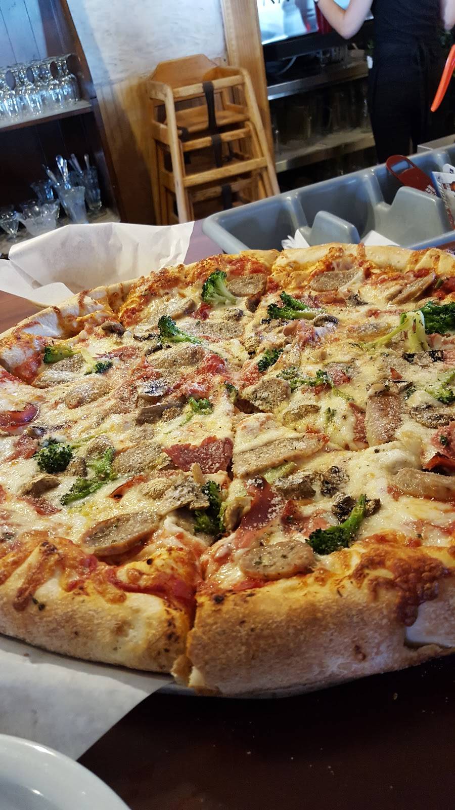 Pasquales Italian Restaurant | restaurant | 288 Elm St, Westfield, MA 01085, USA | 4135625009 OR +1 413-562-5009