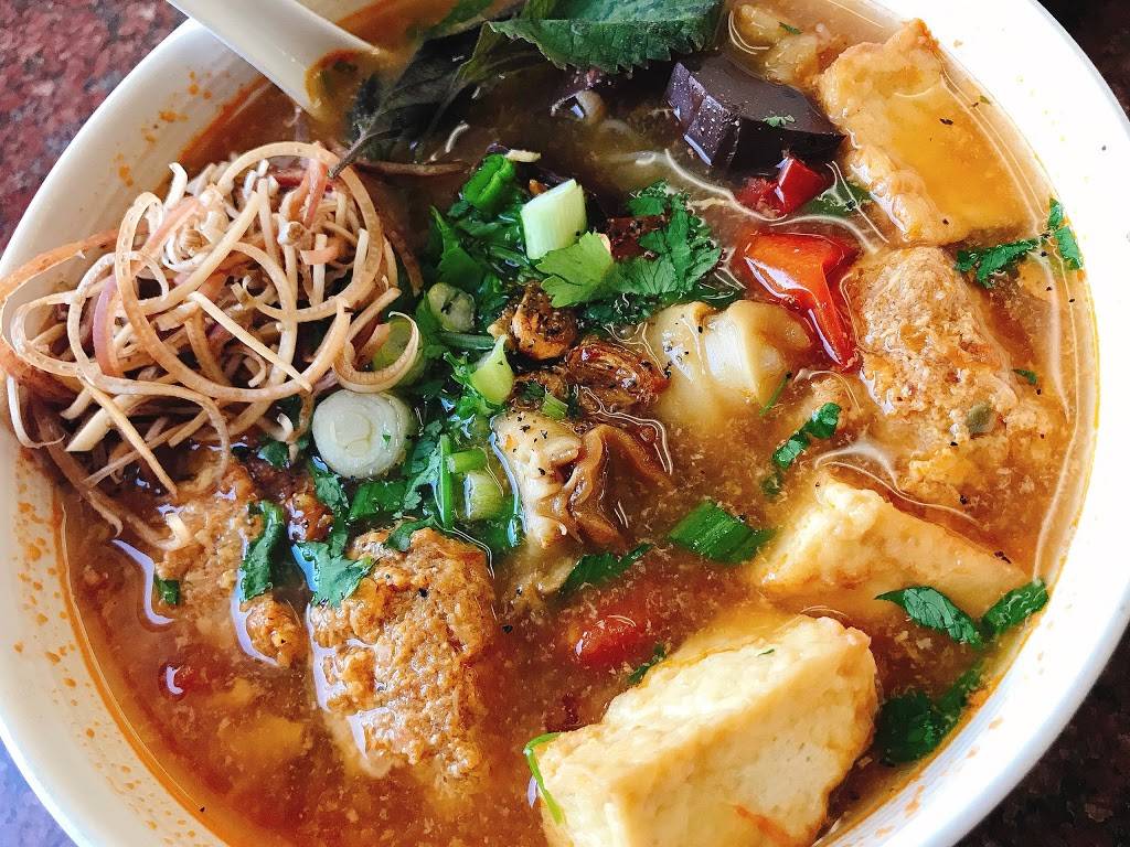 Thanh Huong Sandwich | meal takeaway | 2593 Senter Rd, San Jose, CA 95111, USA | 4082970595 OR +1 408-297-0595