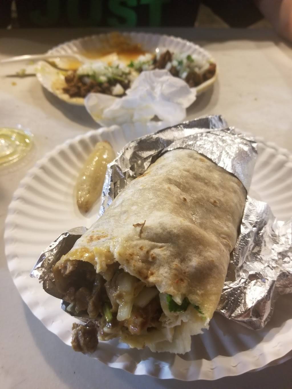 Tacos Los Carnalillos Taco Truck Imperial | restaurant | 110 W Imperial Hwy, Los Angeles, CA 90061, USA | 3232283605 OR +1 323-228-3605