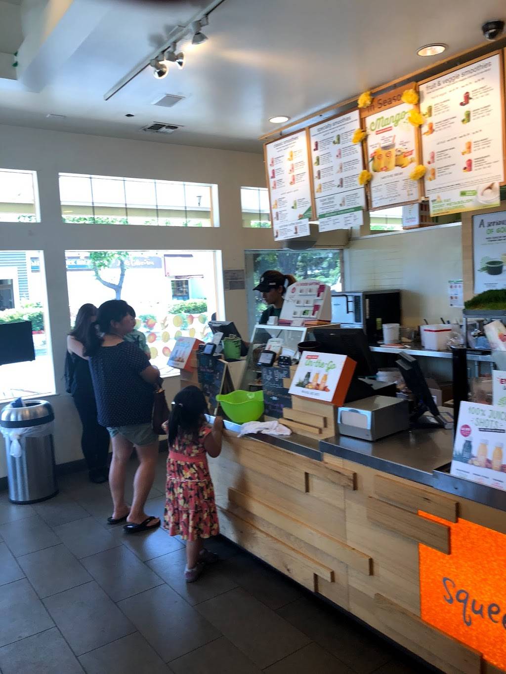 Jamba Juice Davis II | restaurant | 1361 W Covell Blvd #115, Davis, CA 95616, USA | 5307577050 OR +1 530-757-7050