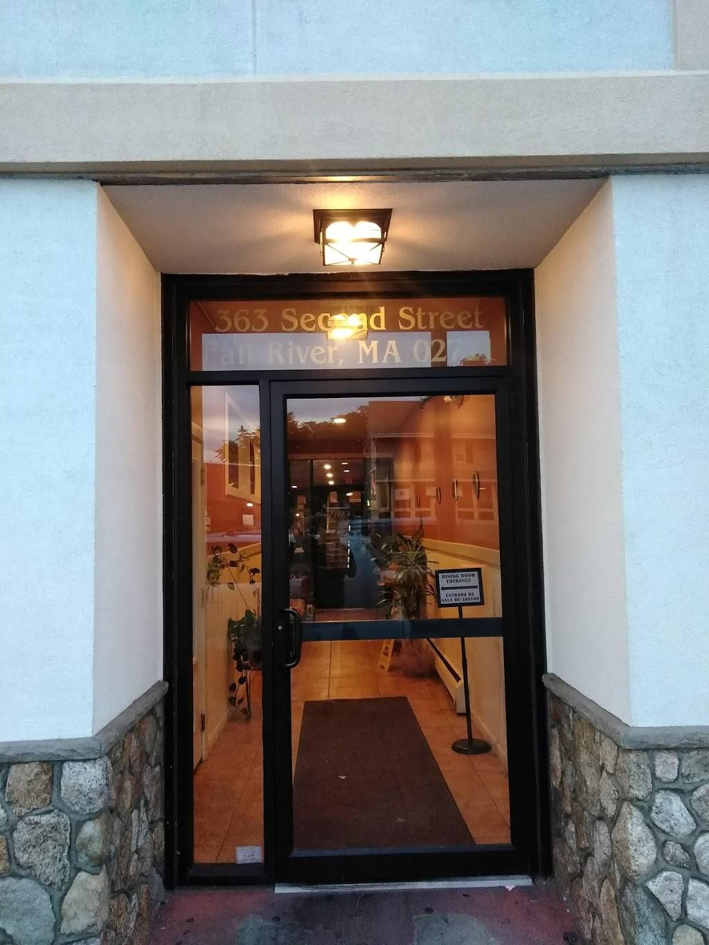 Fall River Grill | restaurant | 363 2nd St, Fall River, MA 02721, USA | 5086739151 OR +1 508-673-9151