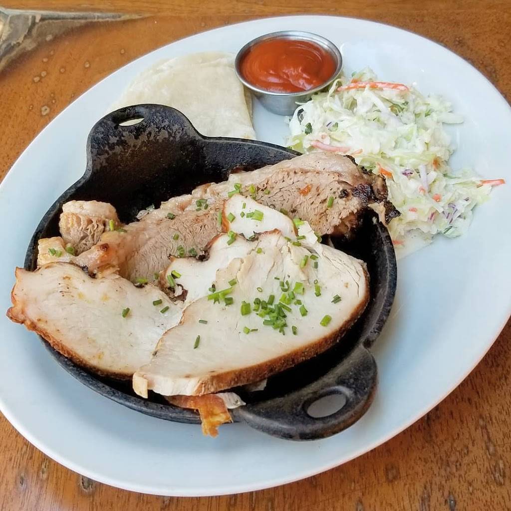 BOOTLEGGERS MODERN AMERICAN SMOKEHOUSE | restaurant | 3375 E Shea Blvd, Phoenix, AZ 85028, USA | 6029964228 OR +1 602-996-4228