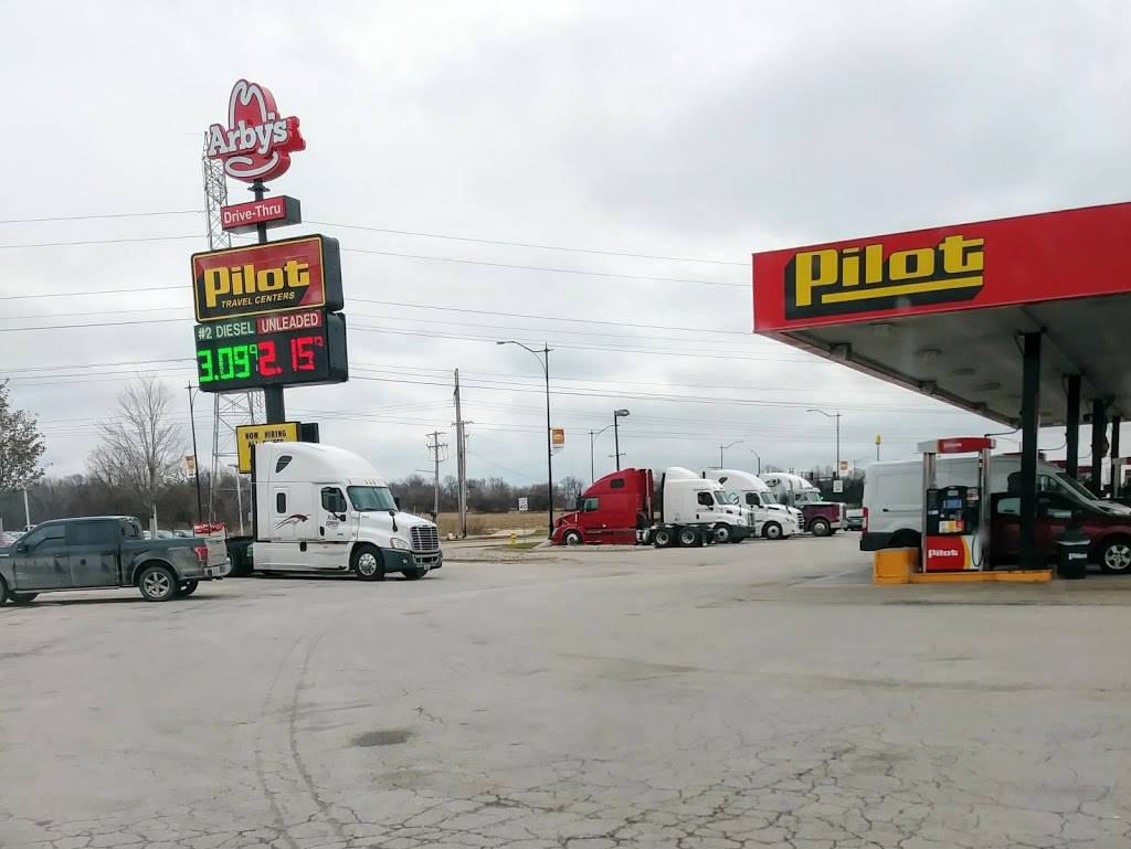 Pilot Travel Center | restaurant | 301 N Ridge Rd, Minooka, IL 60447, USA | 8154674416 OR +1 815-467-4416