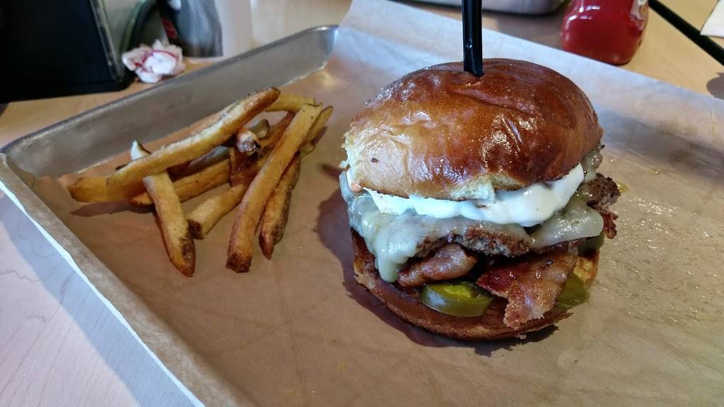 Country Walk Plaza | shopping mall | 13707, 13789 SW 152nd St, Miami, FL 33177, USA | 3059471664 OR +1 305-947-1664