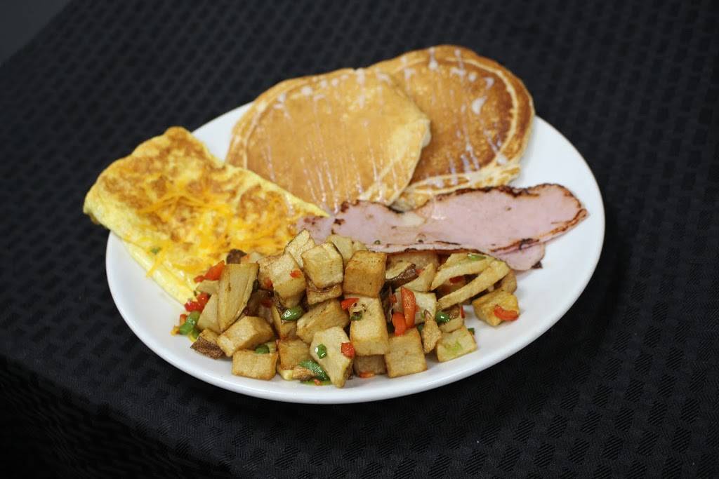 Cafe 72 | restaurant | 7201 NW 36th St, Miami, FL 33166, USA | 3055930585 OR +1 305-593-0585