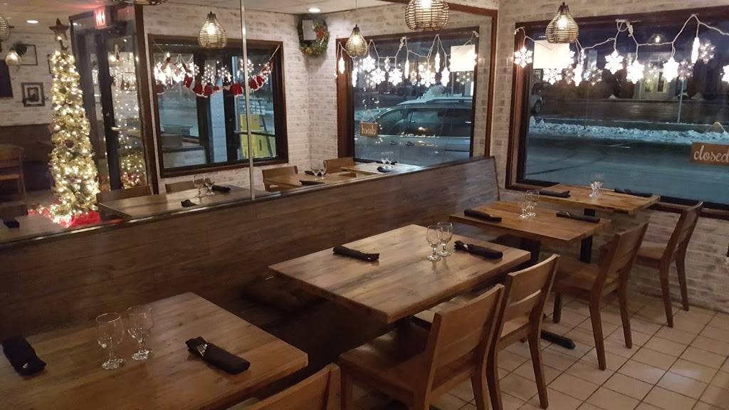 Anchan House Of Thai Food | restaurant | 373 Washington St, Braintree, MA 02184, USA | 7818488288 OR +1 781-848-8288