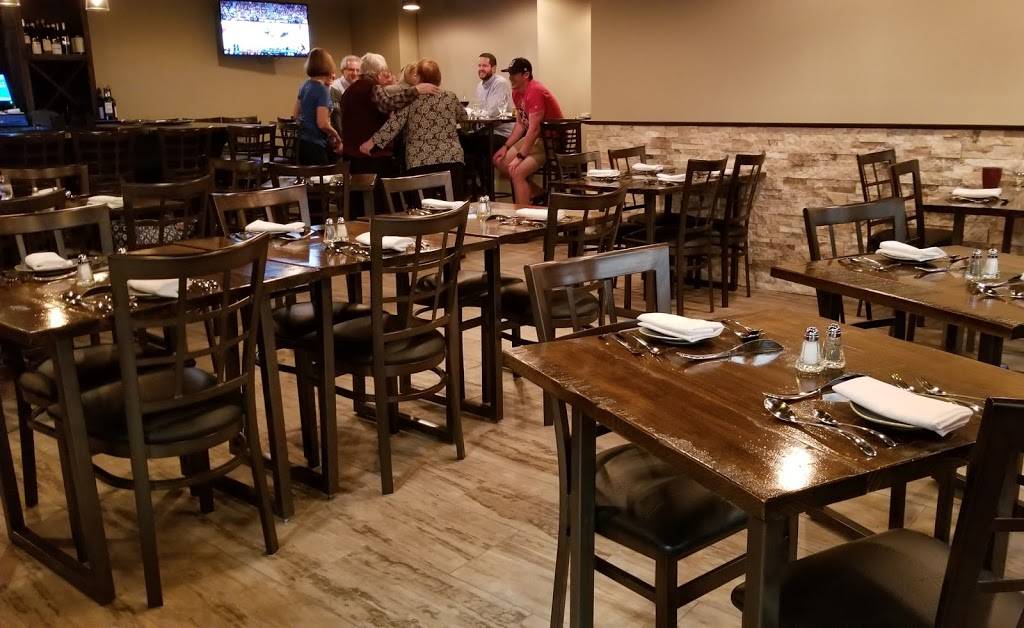 Mama Catena Vino e’ Cucina | restaurant | 711 Babbitt Rd, Euclid, OH 44123, USA | 2162611168 OR +1 216-261-1168