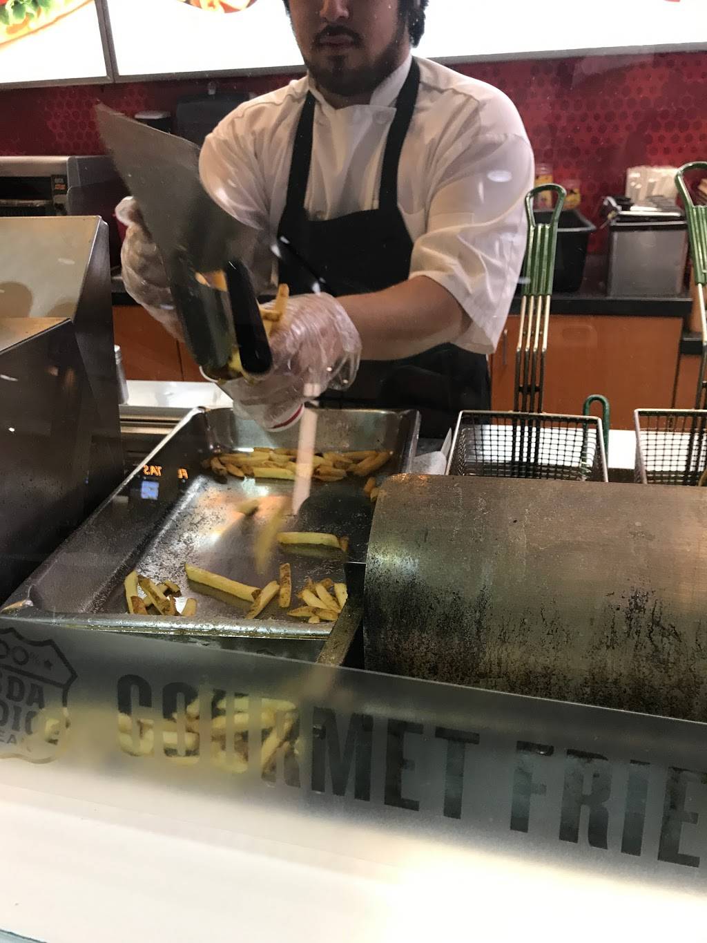 Charleys Philly Steaks | restaurant | 3650 W W Martin Luther King Jr Blvd #142, Los Angeles, CA 90008, USA | 3232924212 OR +1 323-292-4212