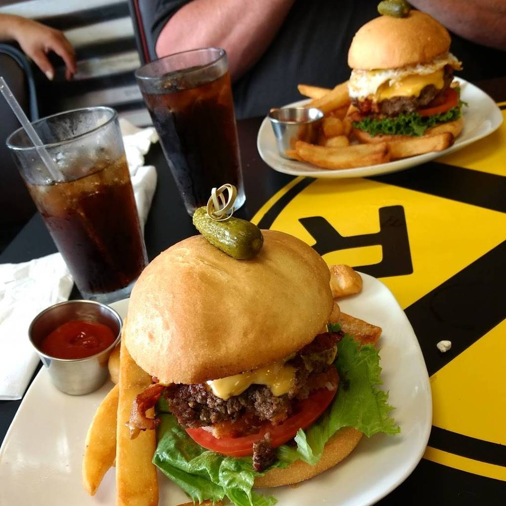 The Boxcar | restaurant | 415 2nd St, St Marys, WV 26170, USA | 3046849252 OR +1 304-684-9252