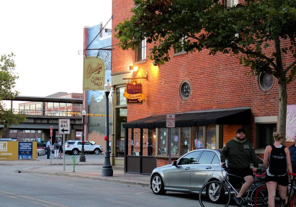 Columbia Street West | restaurant | 135 W Columbia St, Fort Wayne, IN 46802, USA | 2604225055 OR +1 260-422-5055