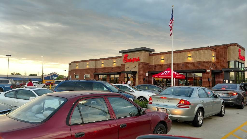 Chick-fil-A | restaurant | 3831 41st Ave Dr, Moline, IL 61265, USA | 3097971605 OR +1 309-797-1605