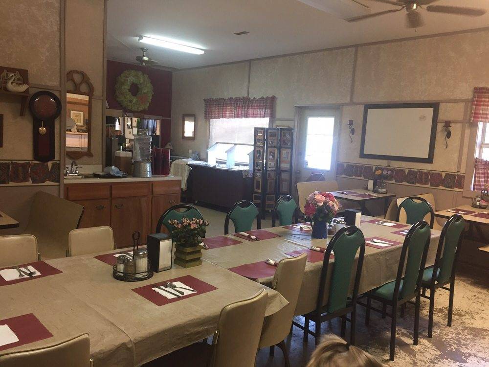 Crows Nest Diner & Pizzeria | restaurant | 206 MO-21, Caledonia, MO 63631, USA | 5737793463 OR +1 573-779-3463