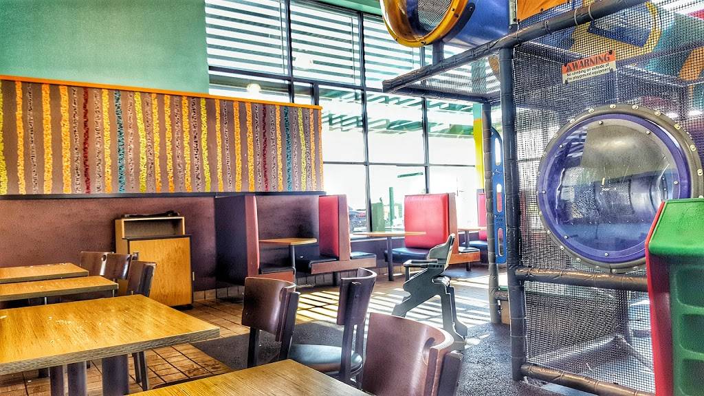 McDonalds | cafe | 3165 N Hwy 67, Florissant, MO 63033, USA | 3148370905 OR +1 314-837-0905